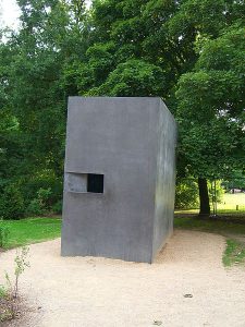 Denkmal_fuer_verfolgte_Homosexuelle_Berlin2